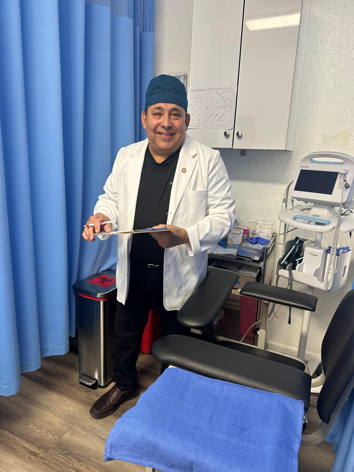 Dr. Gustavo Pérez - Cirujano - interior del negocio en Barinas
