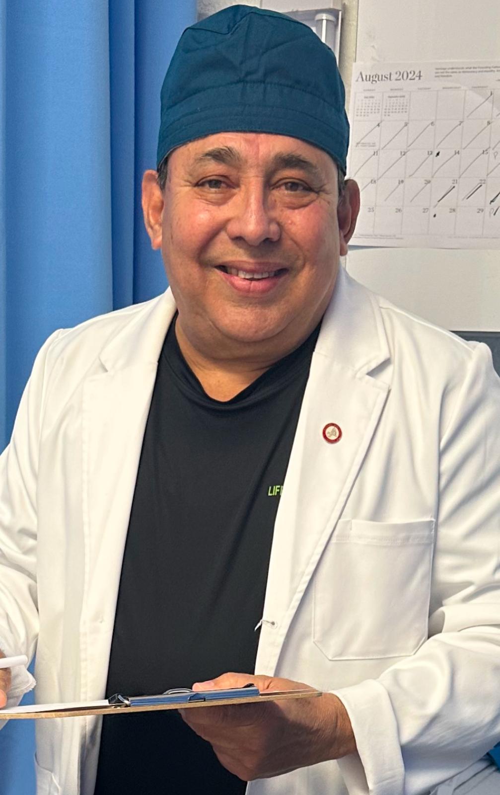 Dr. Gustavo Pérez - Cirujano - nuestros productos en Barinas