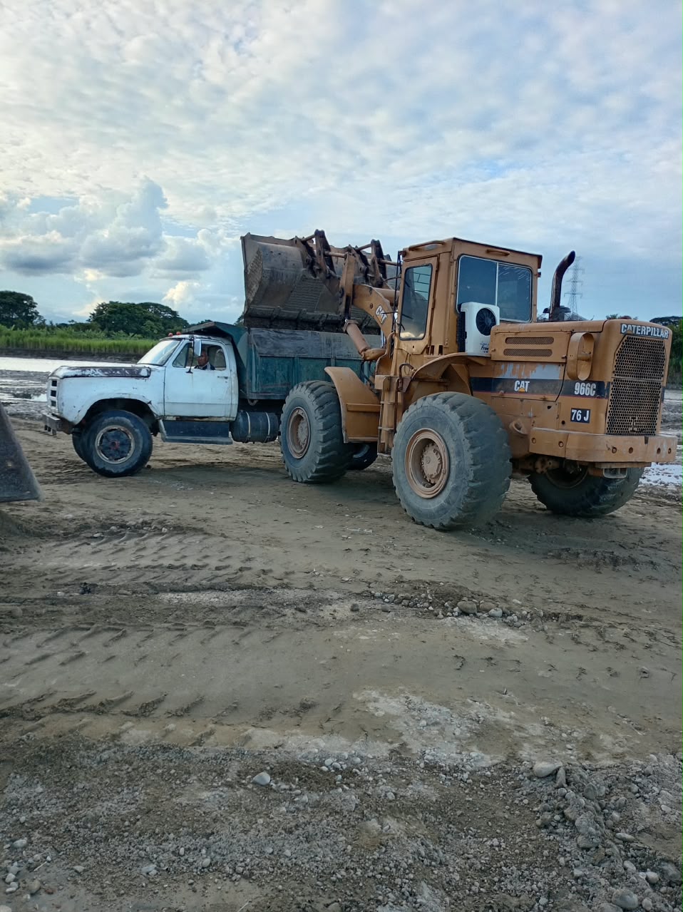 La Conquista #1 Asociacion Cooperativa Venta de Material En Barinas -arena - piedra - nuestros productos en Barinas